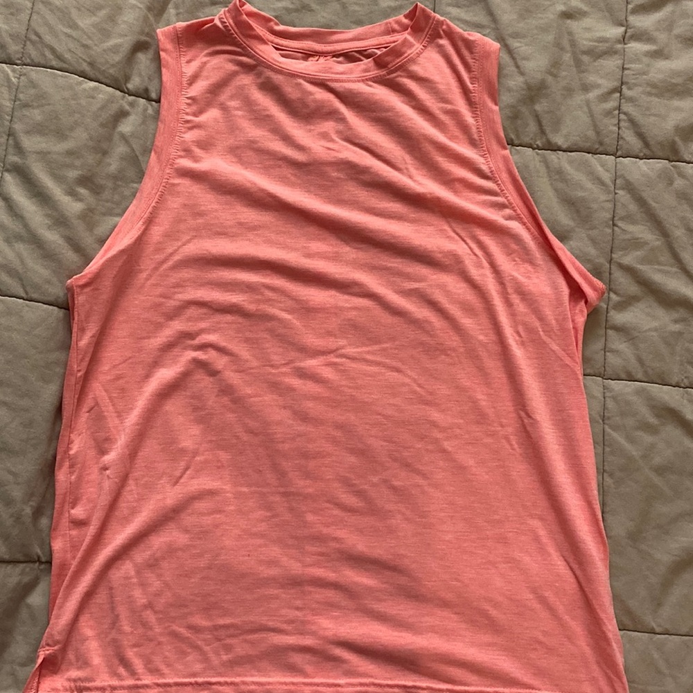 all in motion workout tshirt size